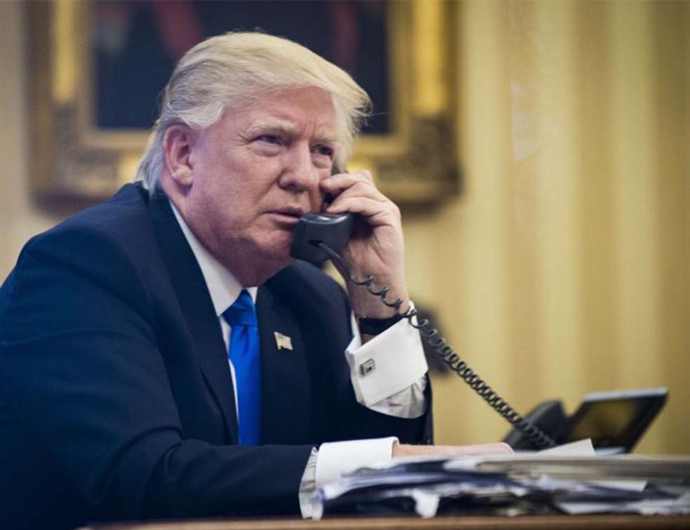 ЋАКУЛА К'О ШИПАРИЦА: Трамп КЛРШИ све протоколе - преко личног броја води разговоре о СУДБИНИ СВЕТА! 