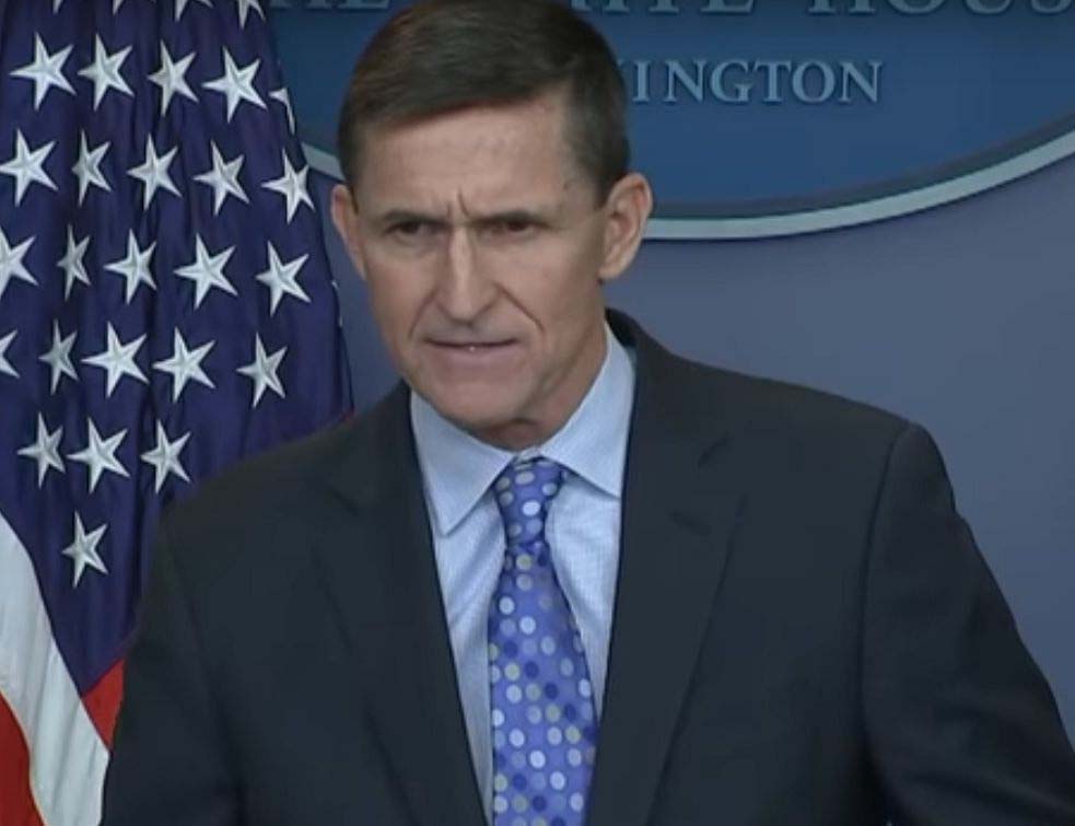 РУСКИ ЧОВЕК: Савет америчког сената уручио ПОЗИВ ЗА СУД бившем Трамповом саветнику за националну безбедност